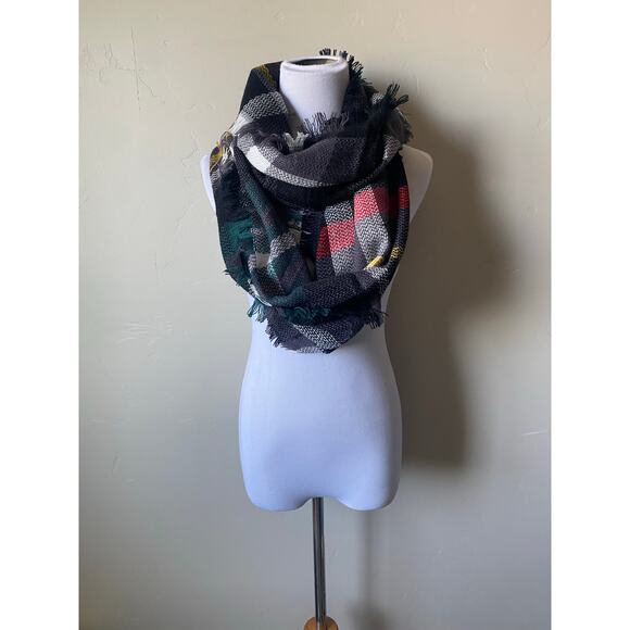 Multicolor Plaid Infinity Scarf- New - Picture 1 of 6